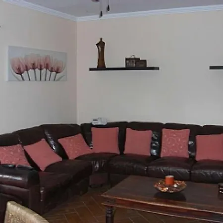 Puerto Del Carmen Sleeps 8 Pool Wifi Villa *